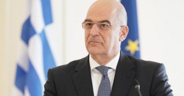 Διμερής συνάντηση Δένδια με τον ΥΠΕΞ του Λουξεμβούργου