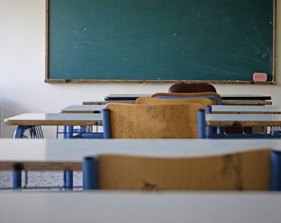 Εκπαιδευτικοί: Προσλήψεις αναπληρωτών για κάλυψη κενών στα σχολεία