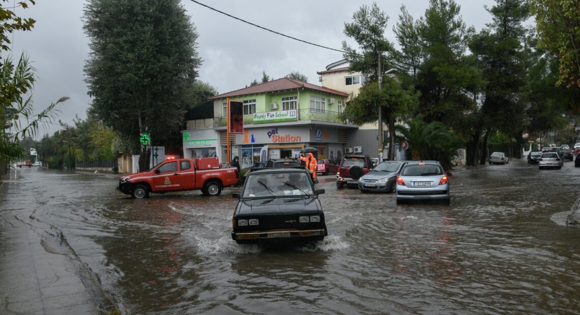Κακοκαιρία «Μπάλλος»: Μεγάλες καταστροφές σε Κέρκυρα Κεφαλονιά, Ιθάκη, αγνοείται άνδρας στην Εύβοια