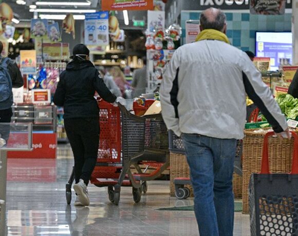 Νέα μέτρα: Το νέο ωράριο των σούπερ μάρκετ – Όλες οι αλλαγές (vid)