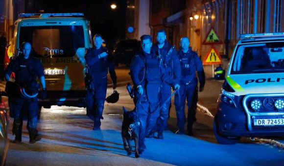 Νορβηγία – Τουλάχιστον τέσσερις νεκροί από τον τοξοβόλο – Ανοιχτό το ενδεχόμενο για τρομοκρατική επίθεση