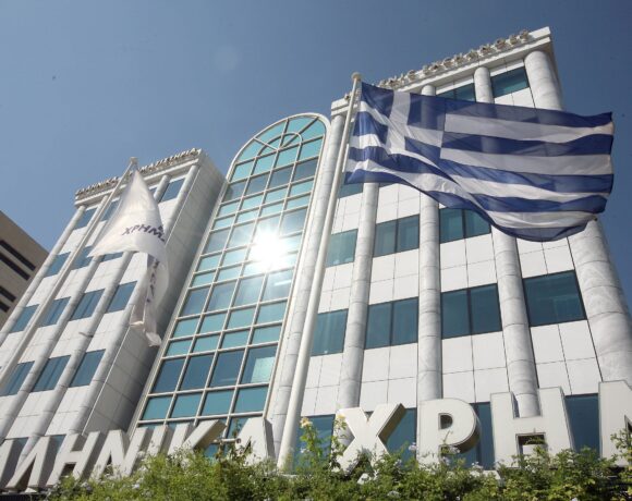 Χρηματιστήριο: Μικρά κέρδη, υψηλή μεταβλητότητα γύρω από τις 891 μονάδες