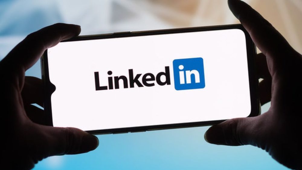 H Microsoft κλείνει το Linkedin στην Κίνα