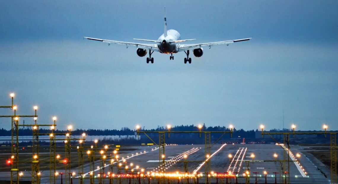Iata: Airline Losses Reduce But Covid Challenges Continue