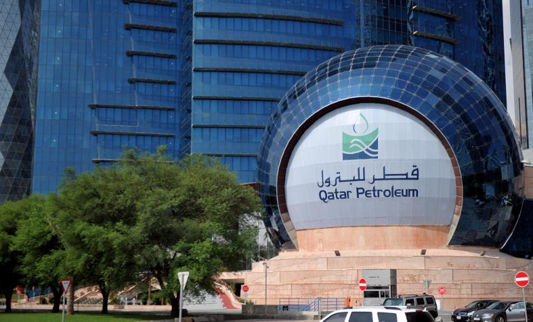 Reuters: Η Qatar Energy ετοιμάζει πράσινα ομόλογα