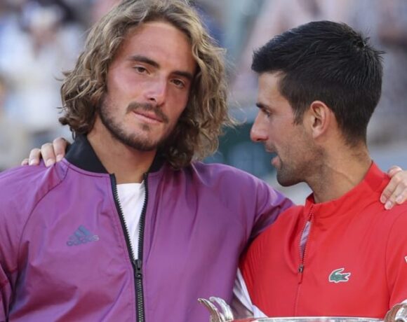 Atp Finals: Τσιτσιπάς και Τζόκοβιτς ξεχωρίζουν στις κλειστές σάλες