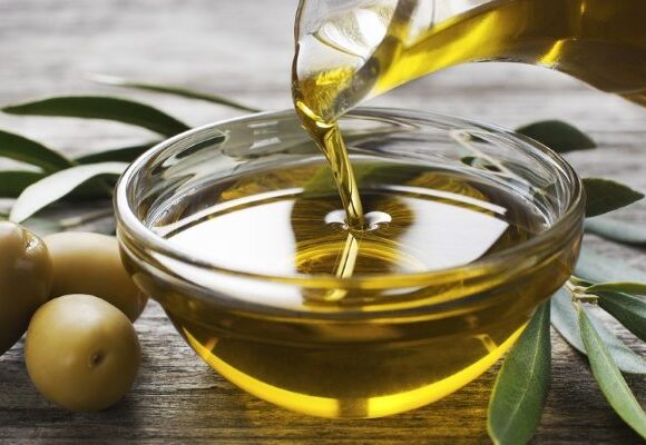 Έρευνα για το ελαιόλαδο: Εξαιρετικά υψηλή η κατανάλωσή του στην Ελλάδα