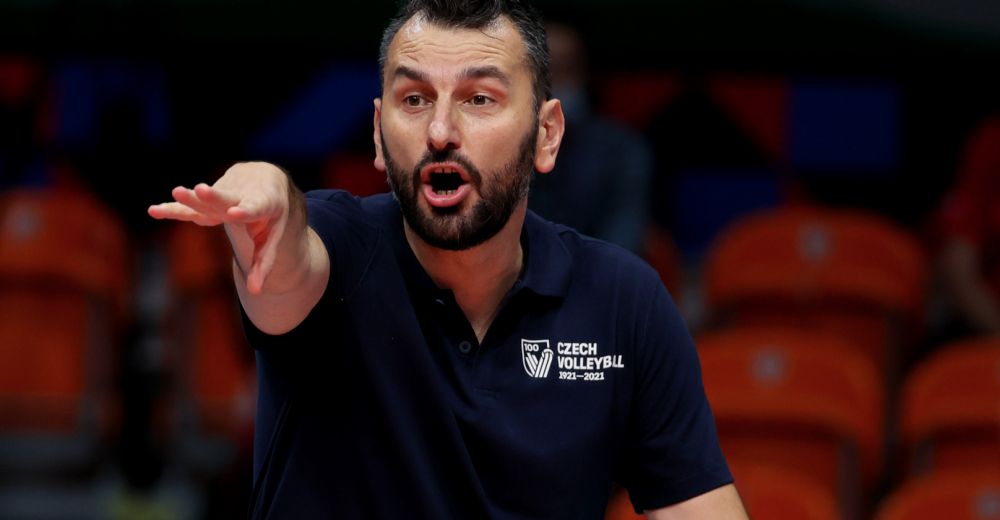 Αθανασόπουλος τετραετίας στην Τσεχία!