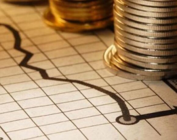 Γιατί οι κεντρικοί τραπεζίτες δεν θέλουν αυξήσεις μισθών – Ο φόβος του πληθωρισμού για το 2022