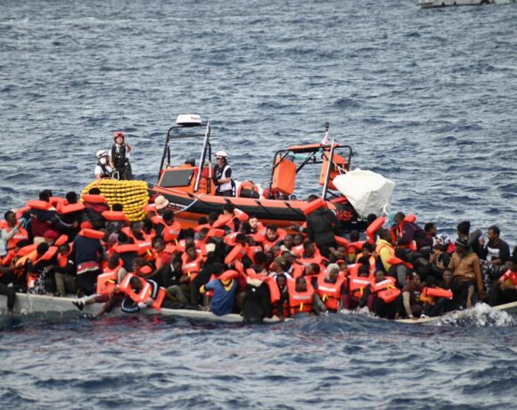 Ιάσονας Αποστολόπουλος – «Πολύνεκρο ναυάγιο και απειλές θανάτου σε διασώστες»