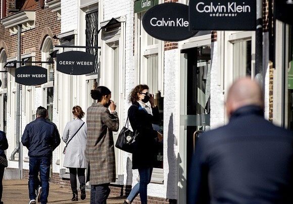 Ολλανδία: Ταραχές και επεισόδια μετά την επαναφορά του Lockdown