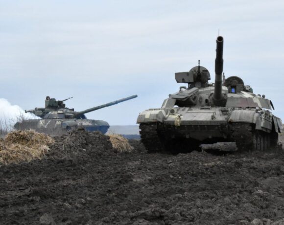 Ουκρανία – Νεκρός στρατιώτης και άλλοι 2 τραυματίες σε επίθεση φιλορώσων αυτονομιστών