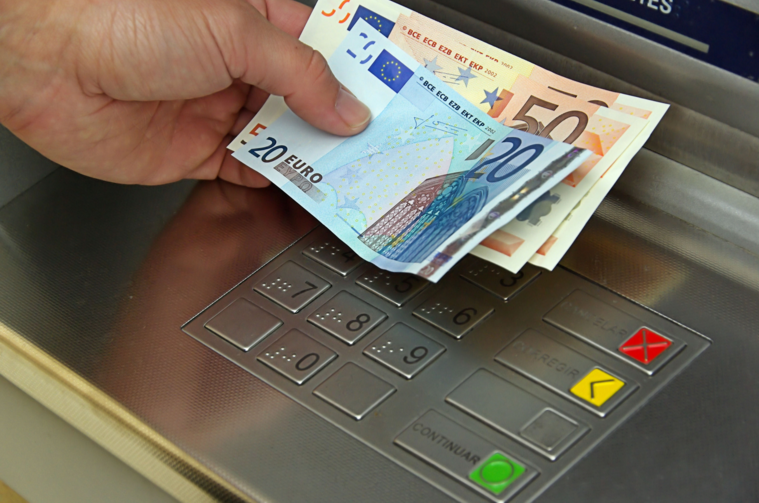 «ΣΥΝ ΕΡΓΑΣΙΑ»: Πώς και πότε θα καταβληθεί το επίδομα αδείας στους εργαζόμενους