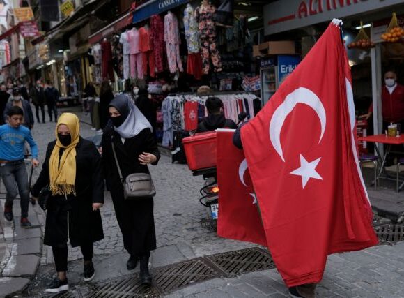 Τουρκία – Ο Ερντογάν φοβάται τους διαδηλωτές και βάζει στο στόχαστρο τα Social Media