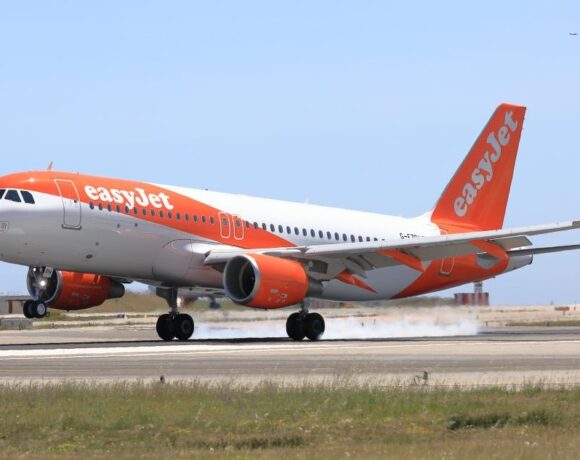 Easyjet: 500,000 More Air Passenger Seats To Greece In 2022