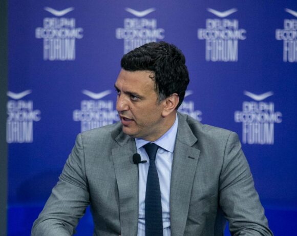 Greece Aiming To Make Mykonos And Santorini Sustainable Tourism Destinations