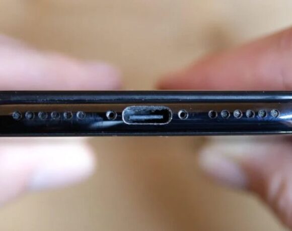 Iphone X με θύρα Usb C: Πωλείται έναντι 86