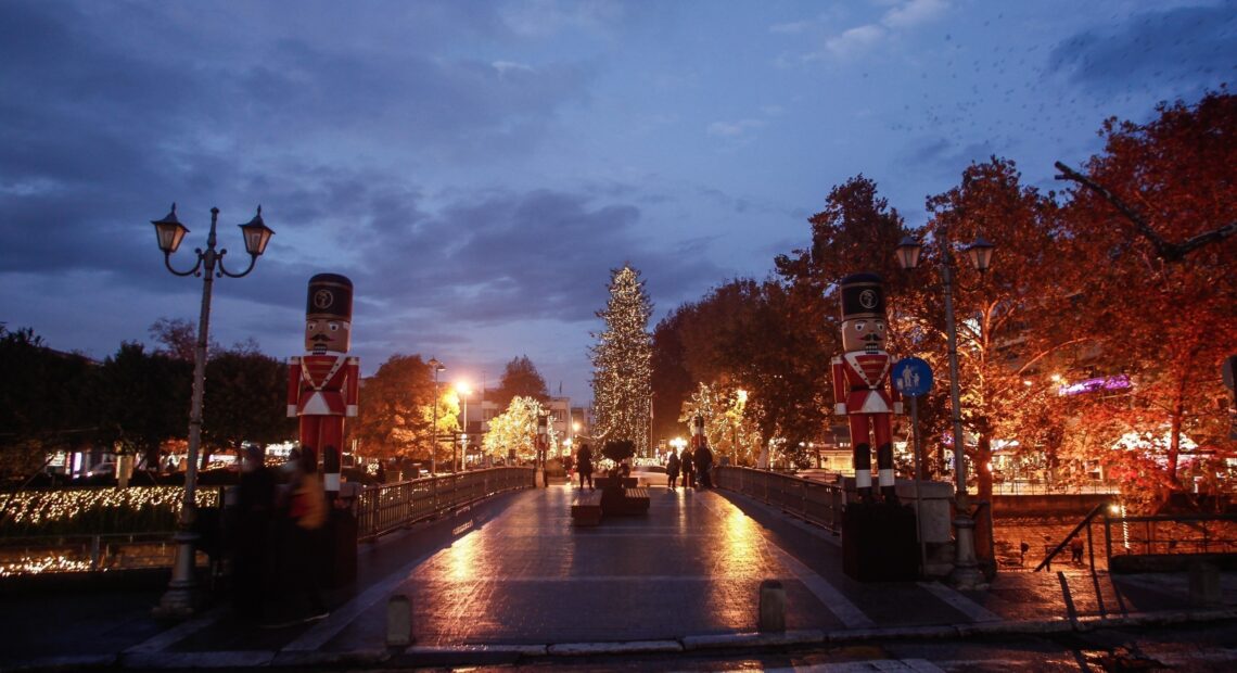 «restart» για τα Χριστούγεννα: Ποιες πόλεις φιλοξενούν θεματικά πάρκα φέτος