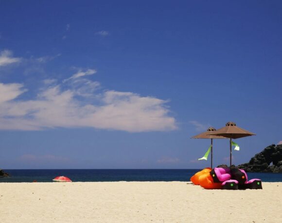 «Ήλιος και Θάλασσα»: Τρίτος δημοφιλέστερος προορισμός παγκοσμίως η Ελλάδα