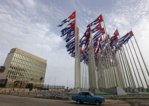 Δεκάδες καλλιτέχνες κρατούνται αυθαίρετα στην Κούβα – Έκκληση για απελευθέρωση από την παγκόσμια κοινότητα