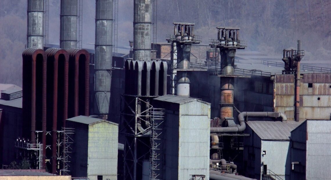 Ελληνικές βιομηχανίες: Πολυμήχανες, ευέλικτες και ανθεκτικές εν μέσω μιας «τέλειας καταιγίδας»