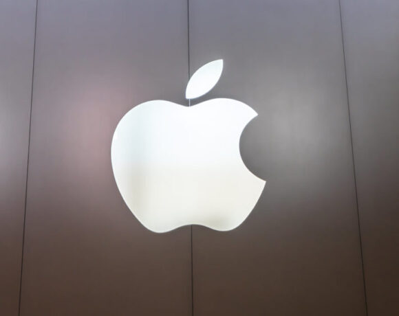 Η Apple προσλαμβάνει τον υπεύθυνο δημοσίων σχέσεων Ar της Meta