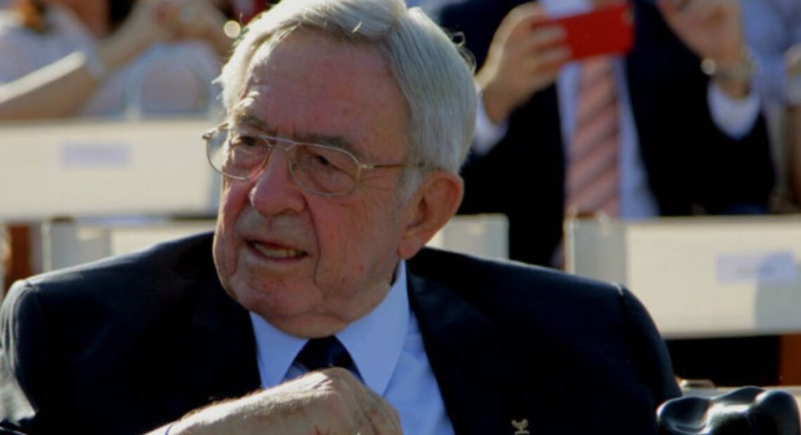 Ισχαιμικό εγκεφαλικό επεισόδιο υπέστη ο τέως βασιλιάς Κωνσταντίνος