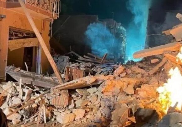 Ιταλία: 4 νεκροί και πέντε αγνοούμενοι μετά την κατάρρευση πολυκατοικίας στη Σικελία