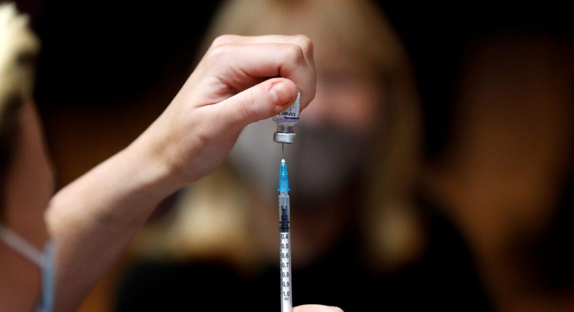 Ιταλία – Αρνήτρια νοσοκόμα έκανε εμβόλια με άδειες σύριγγες