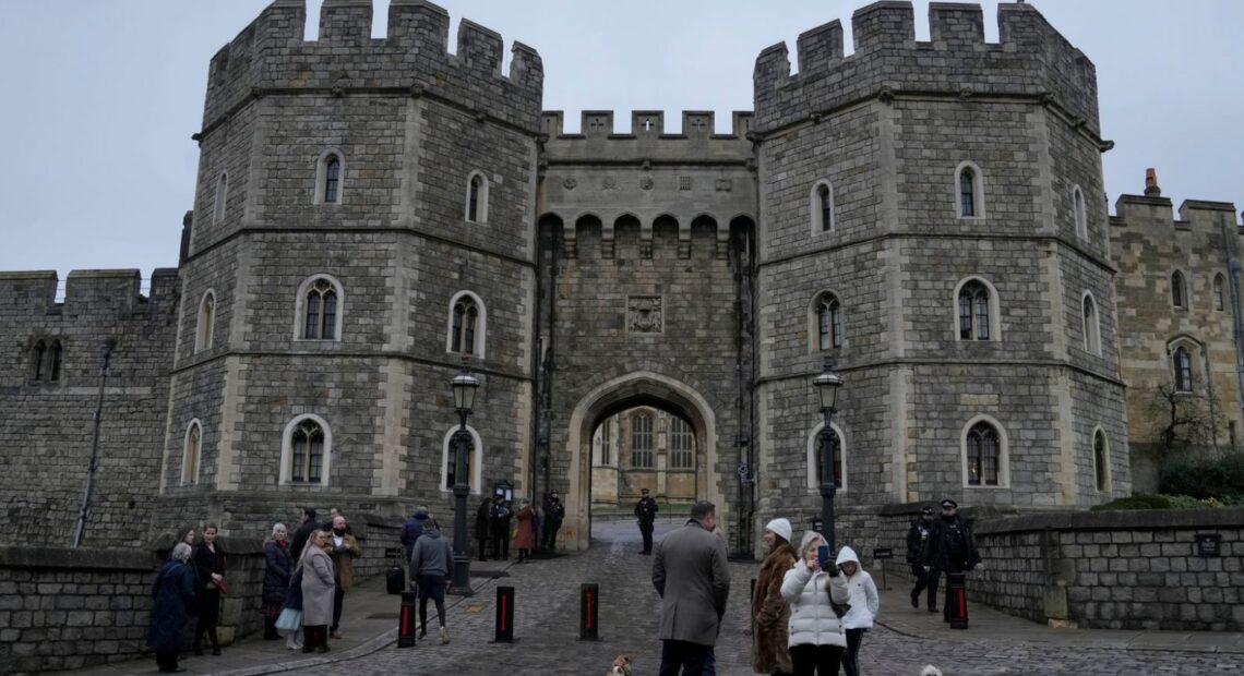 Λονδίνο – Άνδρας με όπλο εισέβαλε στο Κάστρο του Ουίνδσορ