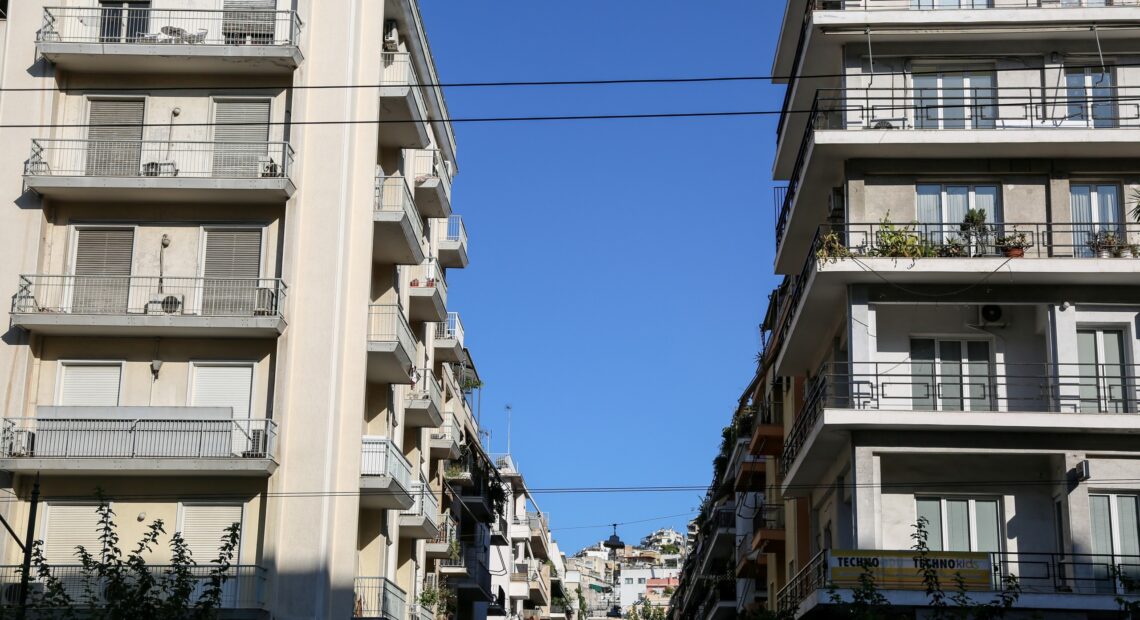 Νέο Εξοικονομώ: Ποια λάθη καθυστερούν την έγκριση στις αιτήσεις (vid)
