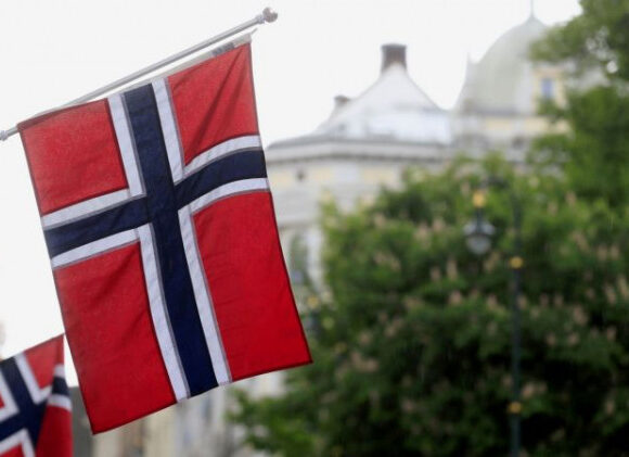Νορβηγία – Ανησυχία από κρούσμα Ομικρον σε δεξίωση – Εκτακτα μέτρα στο Οσλο
