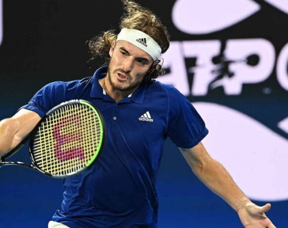 Ξεκίνησε προπονήσεις ο Τσιτσιπάς