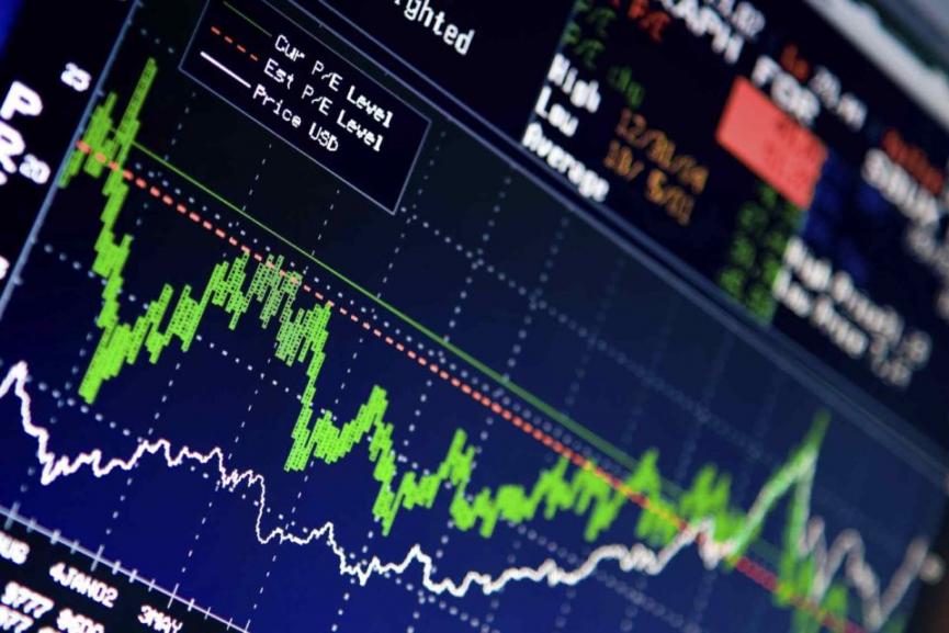 Οι φόβοι για την Όμικρον «ρίχνουν» τις Ευρωαγορές