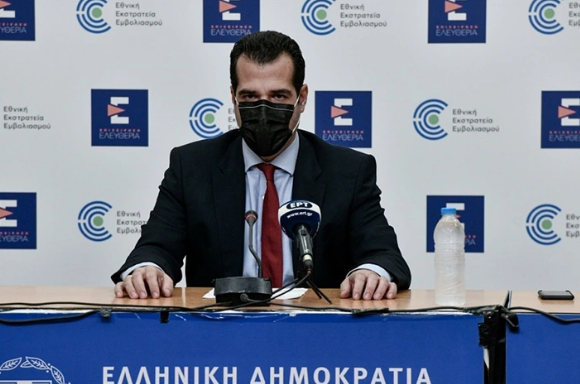 Πλεύρης για ΜΕΘ: «Δεν θα επιτρέψω να προσβάλλουν γιατρούς και νοσηλευτές»