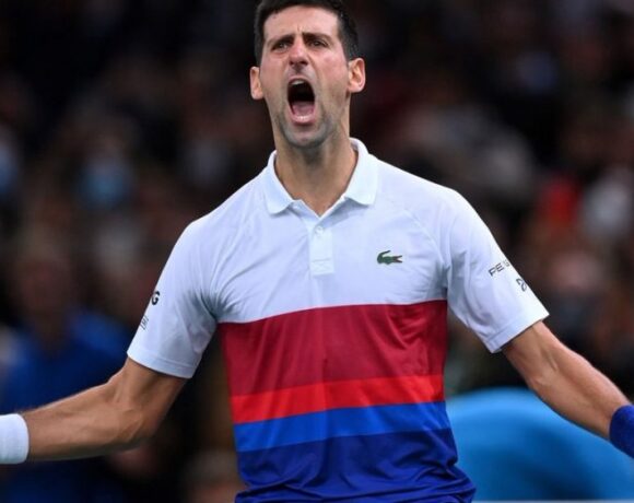 Τζόκοβιτς: «Θα ενημερωθείτε σύντομα για το αυστραλιανό όπεν»