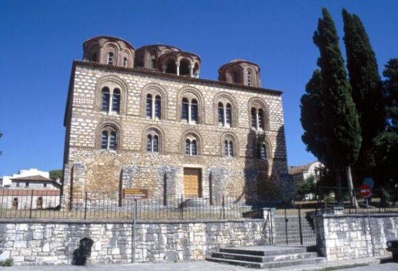 Της Άρτας προσκυνήματα