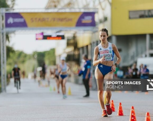 Το πρόγραμμα για το παγκόσμιο ομάδων στο βάδην