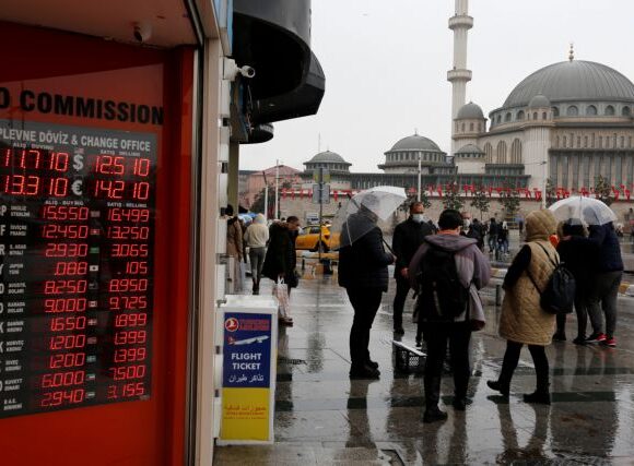 Τουρκία – Ο πληθωρισμός «τρώει» τον μισθό