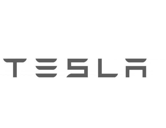 Υπάλληλος της Tesla δέχεται μήνυση για σεξουαλική παρενόχληση