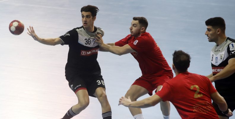 Χάντμπολ πρεμιέρ: Ντέρμπι από το πουθενά