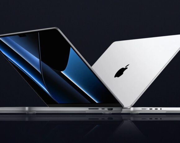 Macbook Pro: Αναφορές για προβλήματα με τη θύρα Sd