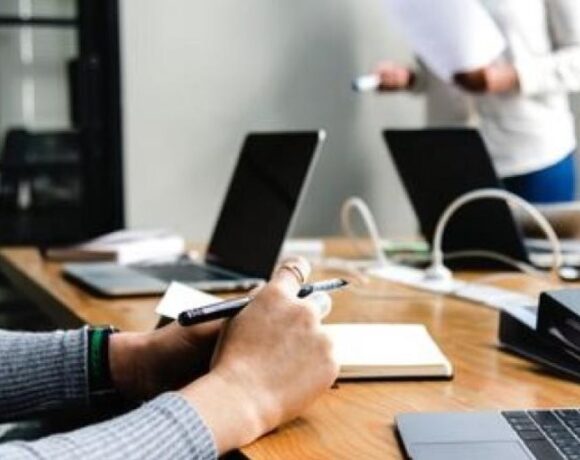 Manpowergroup: Ποιες είναι οι προοπτικές για προσλήψεις από τους Έλληνες εργοδότες