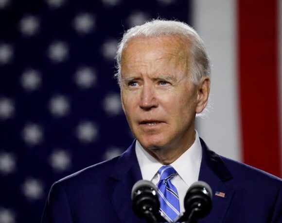 Mπάιντεν: Για ποιες χώρες της νότιας Αφρικής ανακοινώνει άρση ταξιδιωτικών περιορισμών