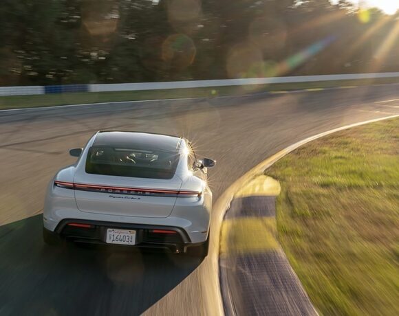 Porsche: Στόχος είναι η προστασία των προσωπικών δεδομένων