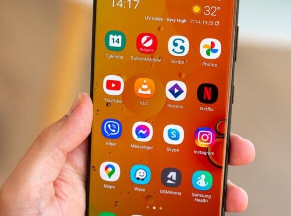 Samsung: Συνεχίζει την κυκλοφορία του One Ui 4 μετά τη διόρθωση σφαλμάτων