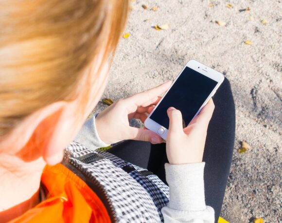 Smartphones: Η έλλειψη εξαρτημάτων «χτυπά» τις πωλήσεις – Πτώση άνω του 7%