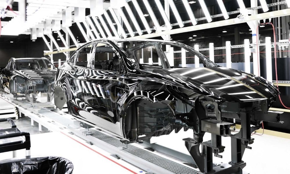 Tesla: Η ημερομηνία έναρξης στην παραγωγή δεν είναι σαφής