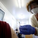 Βέλγιο: Υποχρεωτική η ενισχυτική δόση του εμβολίου από την 1η Μαρτίου