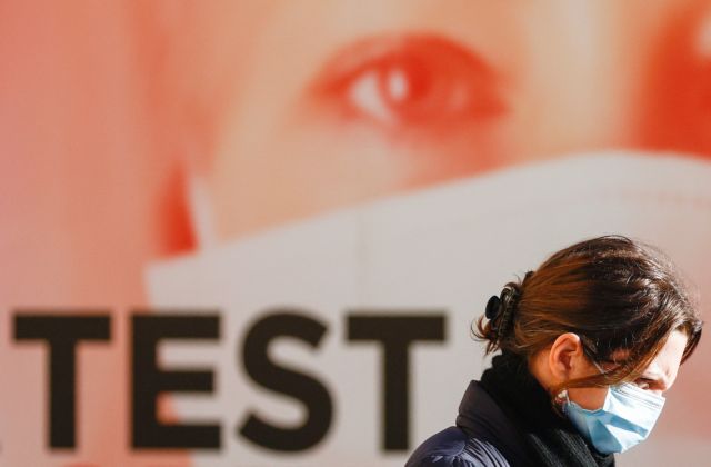 Γαλλία – Εκτινάχτηκαν πάλι τα κρούσματα – Ρεκόρ για Δευτέρα